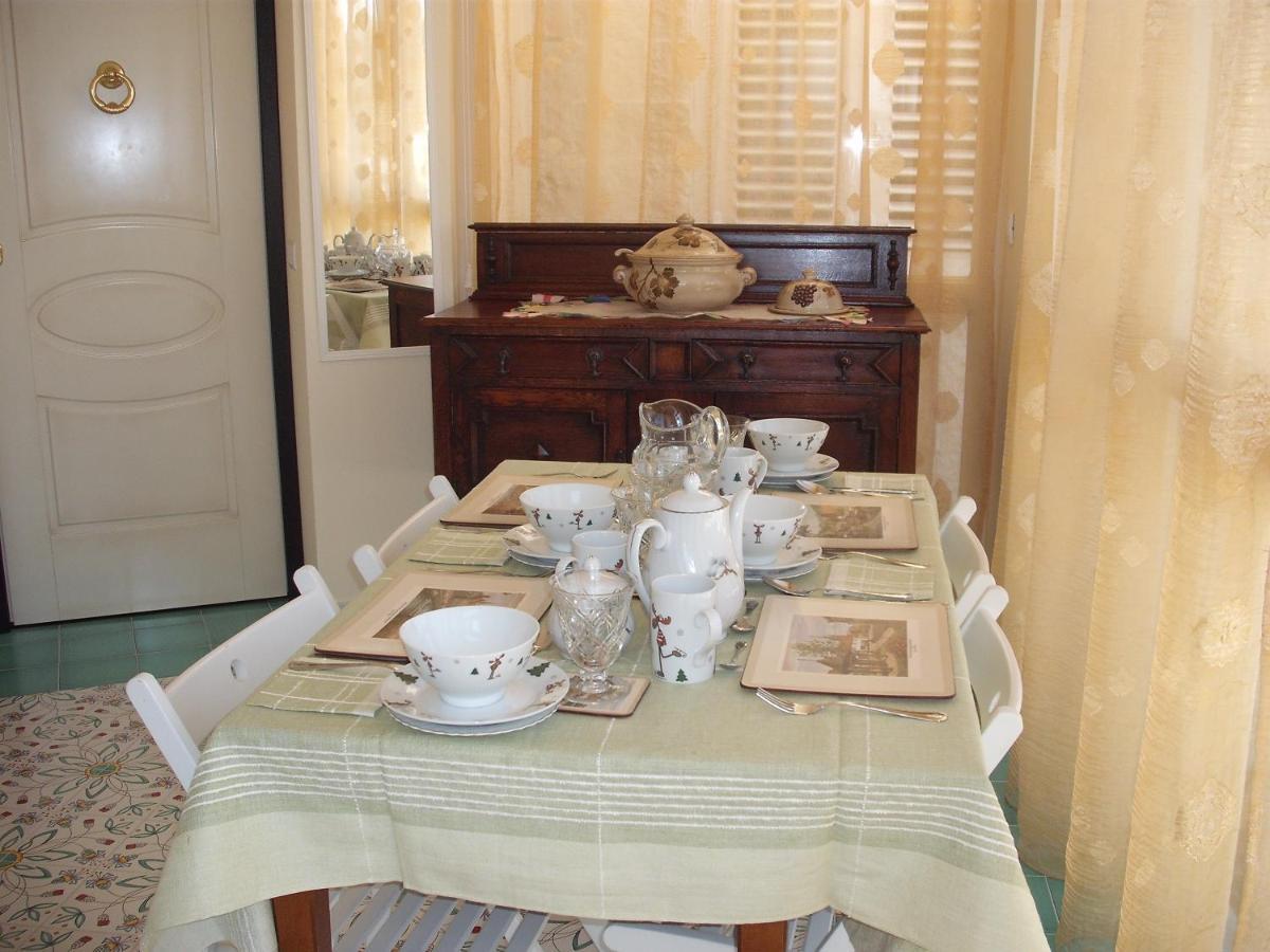 Bed And Breakfast Angolo Fiorito Civitavecchia Ngoại thất bức ảnh