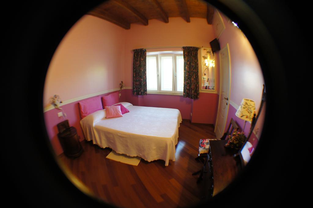 Bed And Breakfast Angolo Fiorito Civitavecchia Ngoại thất bức ảnh